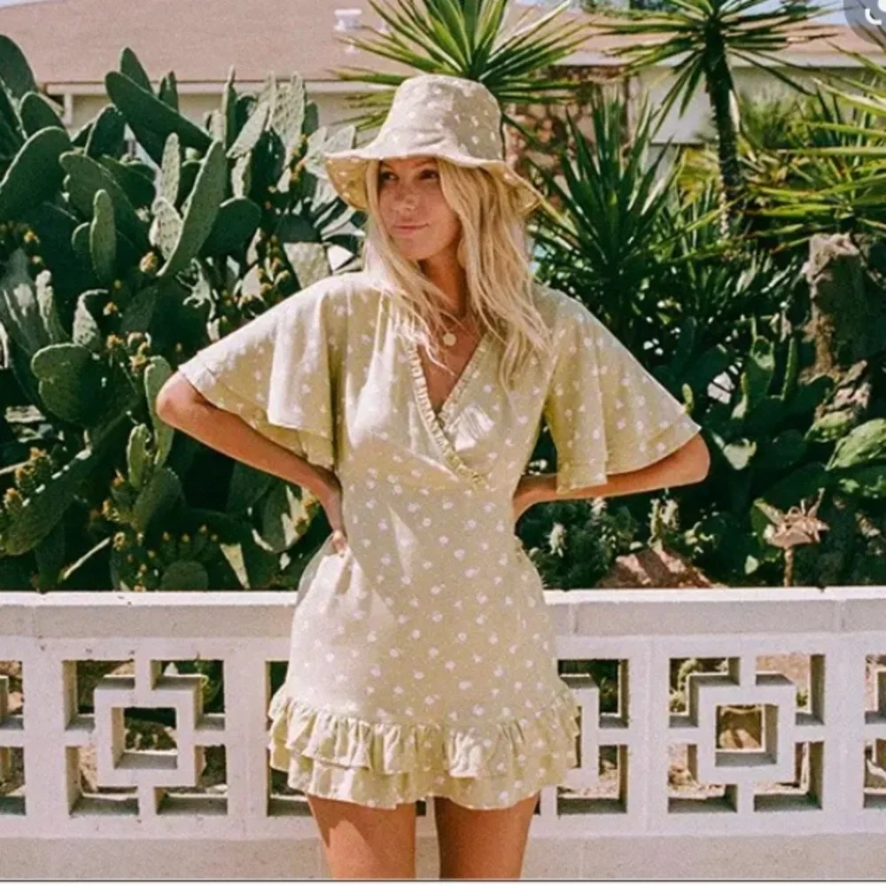 Billabong x the salty blonde dress - Picture 1 of 9